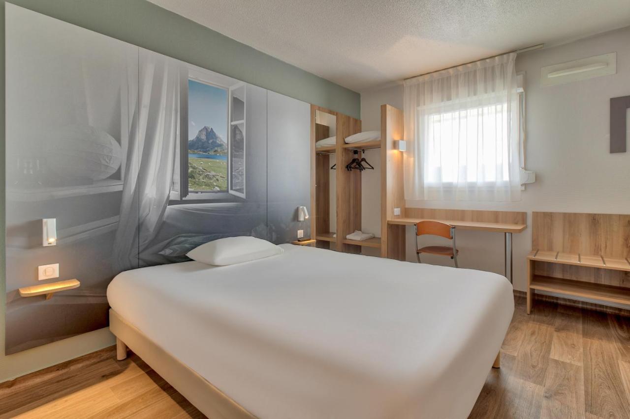 B&B Hotel Pau Lescar Dış mekan fotoğraf